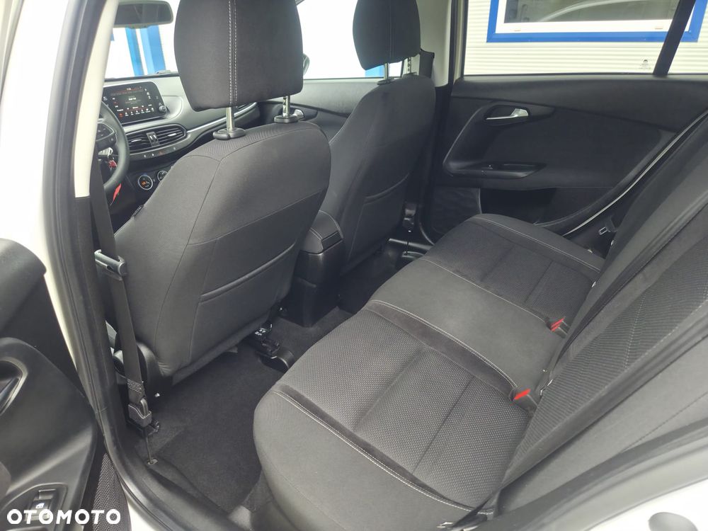 Fiat Tipo 1.4 T-Jet Business Line - 15
