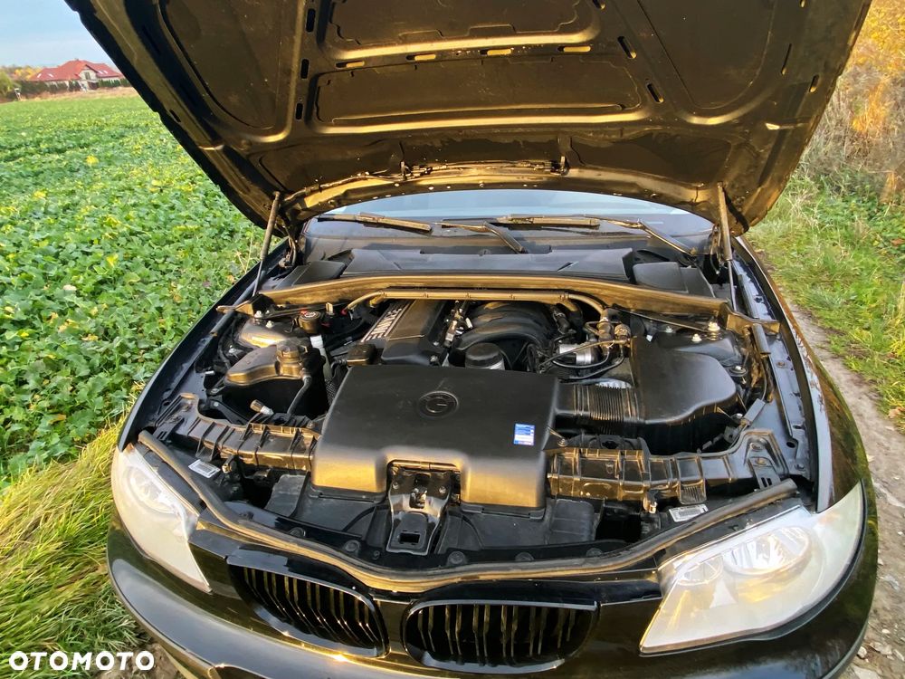 BMW Seria 1 116i - 11