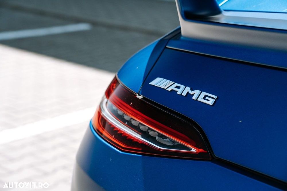 Mercedes-Benz AMG GT - 13