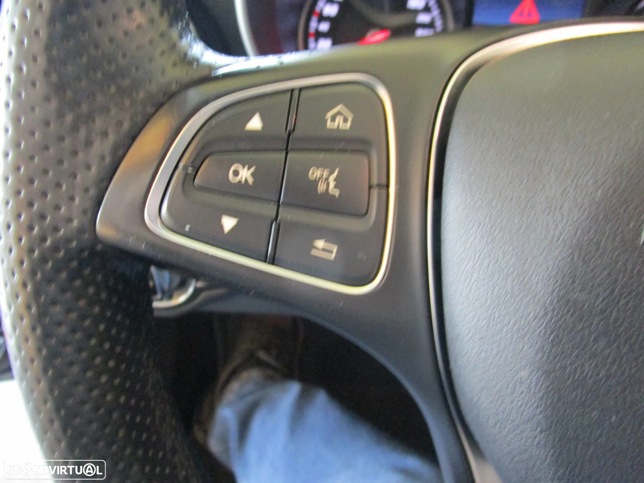 Mercedes-Benz C 350 e - 34