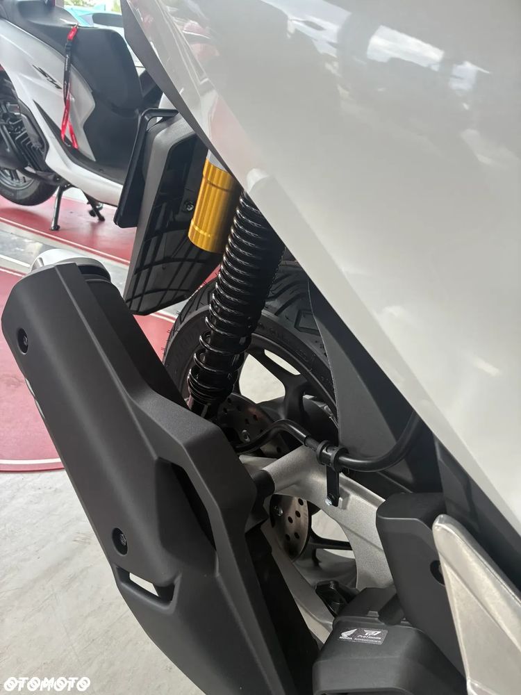 Honda PCX - 5