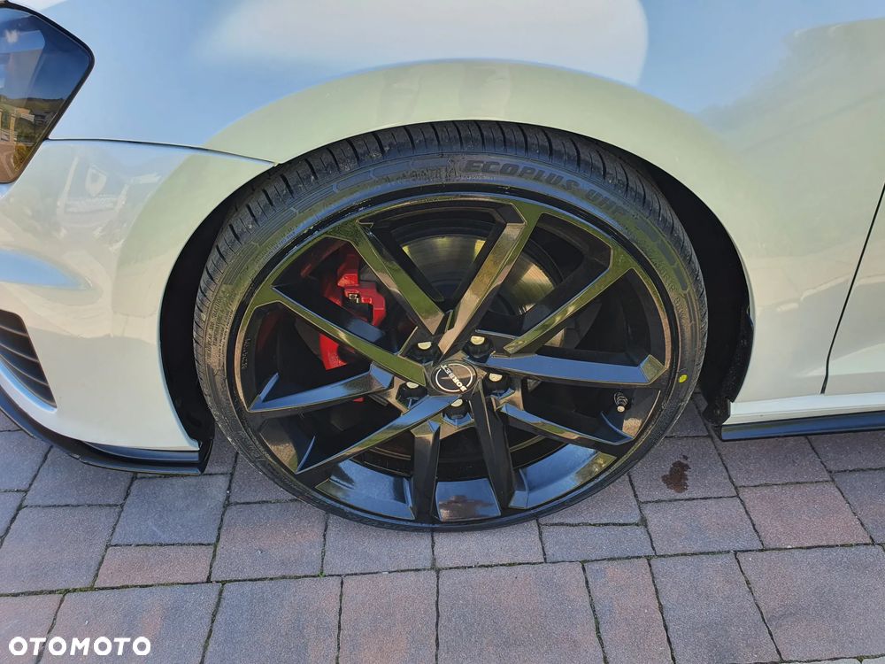 Volkswagen Golf GTD (BlueMotion Technology) DSG - 40