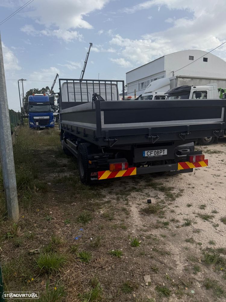 Mercedes Benz ATEGO 15 TON CX NOVA TRIBASCULANTE - 2
