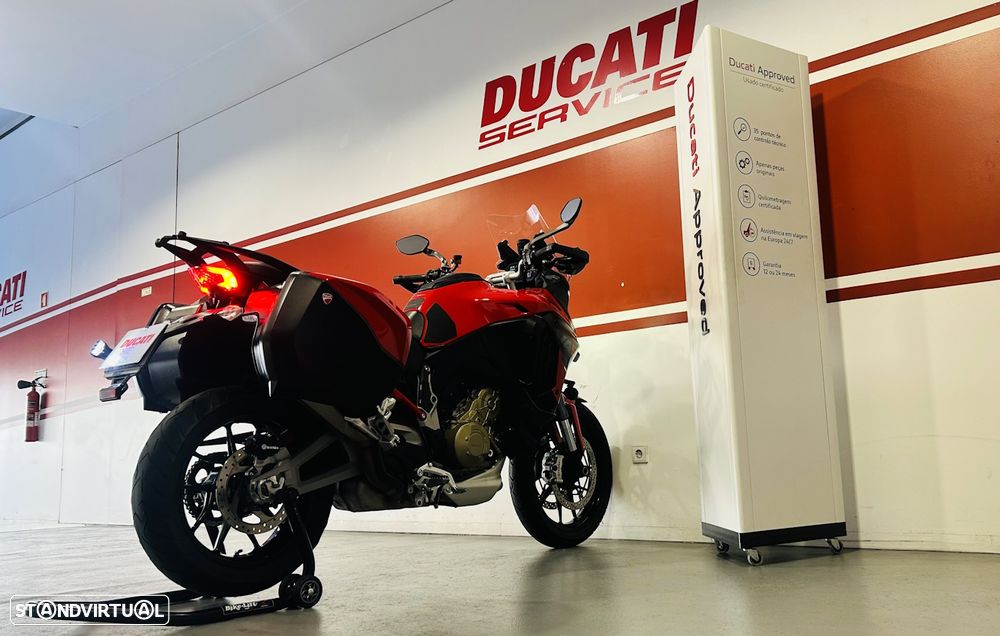 Ducati Multistrada V4 S Essential - 8