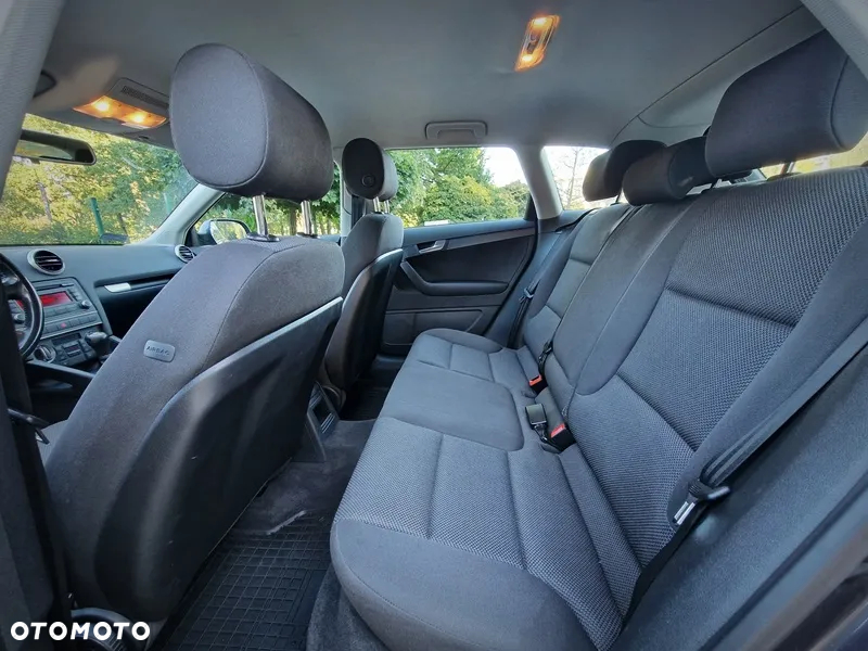 Audi A3 1.6 TDI Ambition - 12