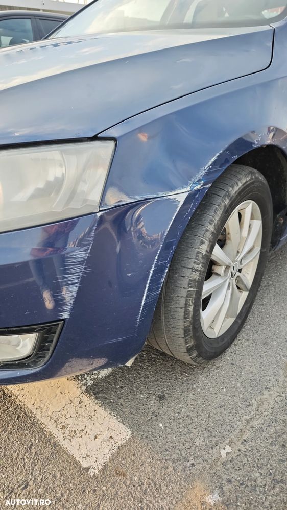 Skoda Octavia 1.6 TDI AMBITION - 6