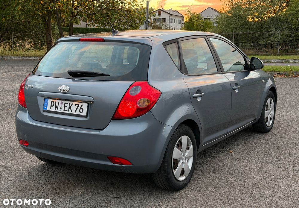Kia Ceed 1.4 Optimum + - 10