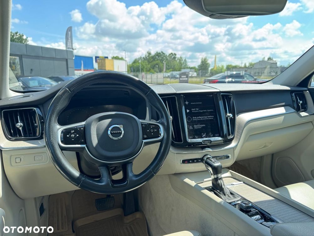 Volvo XC 60 D4 AWD Geartronic Inscription - 12
