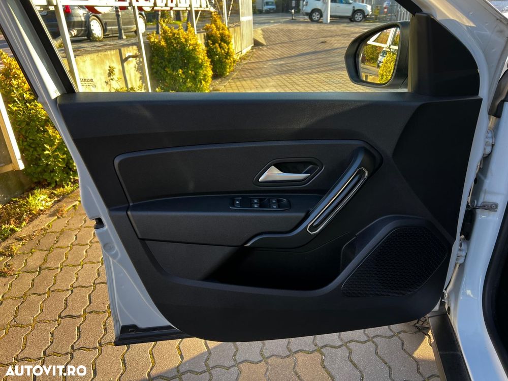 Dacia Duster 1.5 Blue dCi 4WD Comfort - 31