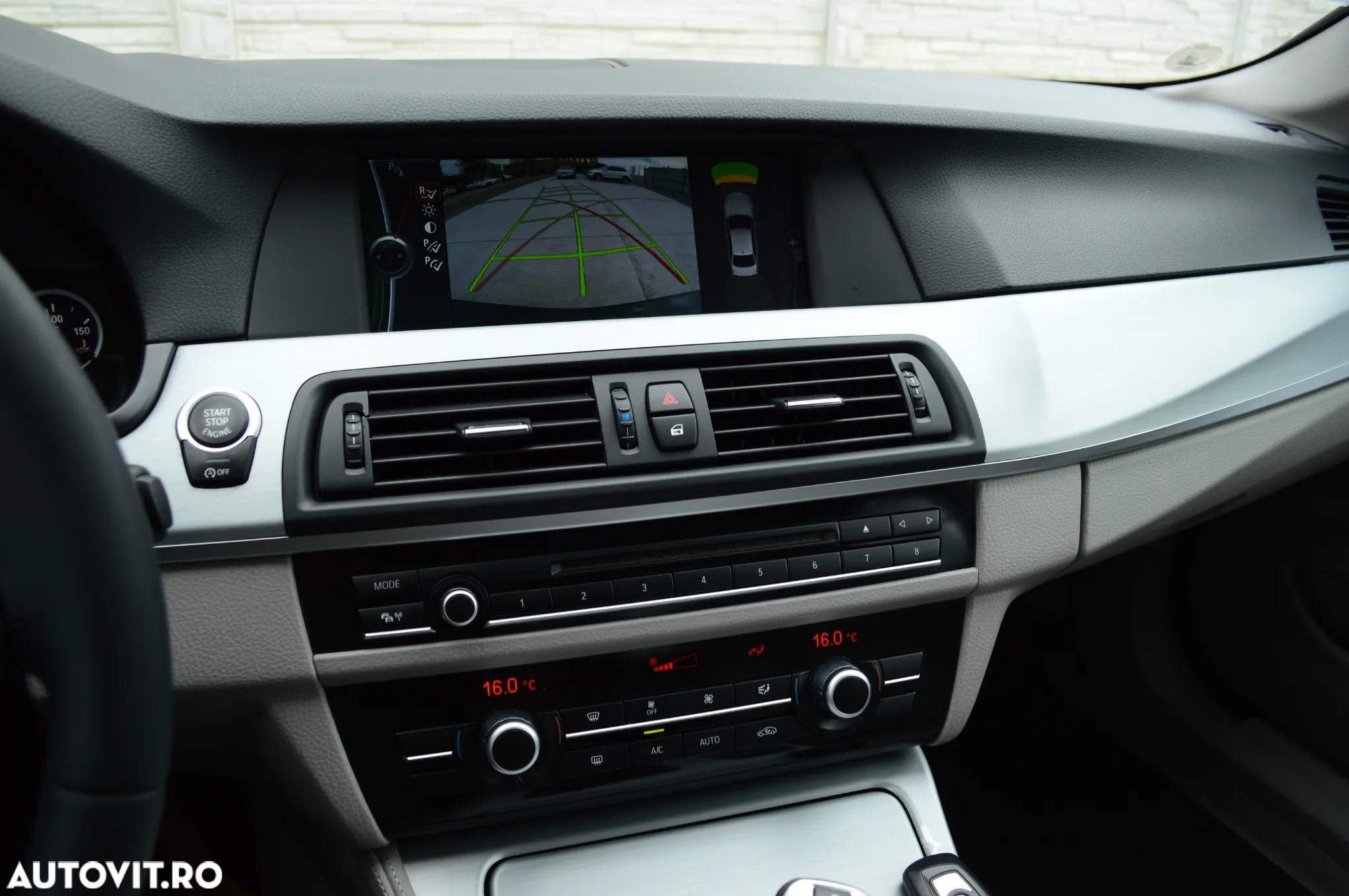 BMW Seria 5 525d xDrive Sport-Aut. - 29