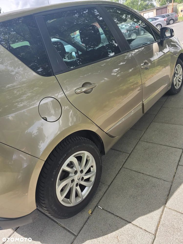 Renault Scenic 1.6 16V Limited - 2