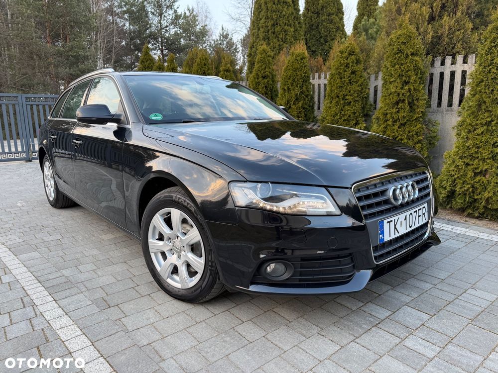 Audi A4 Avant 2.0 TDI DPF Ambiente - 1