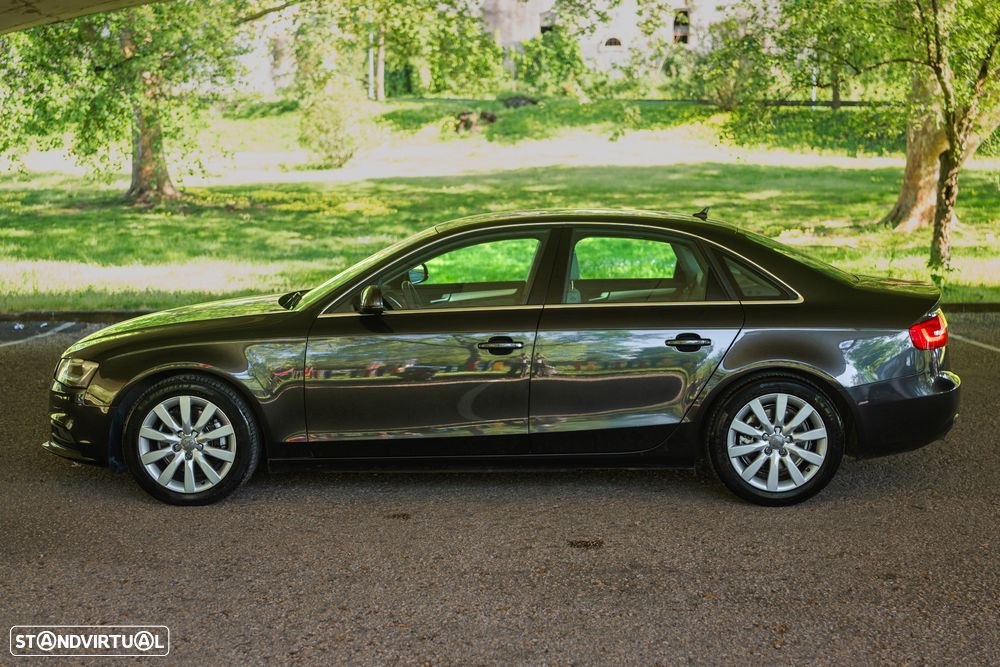 Audi A4 2.0 TDI multitronic Business Line Sport - 45