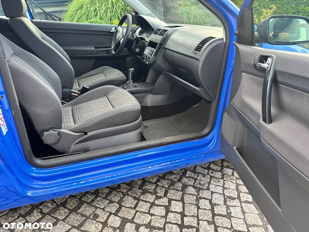 Volkswagen Polo - 30