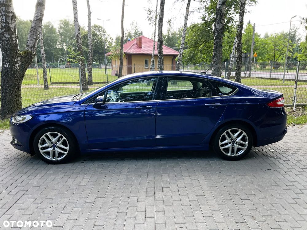 Ford Fusion - 35