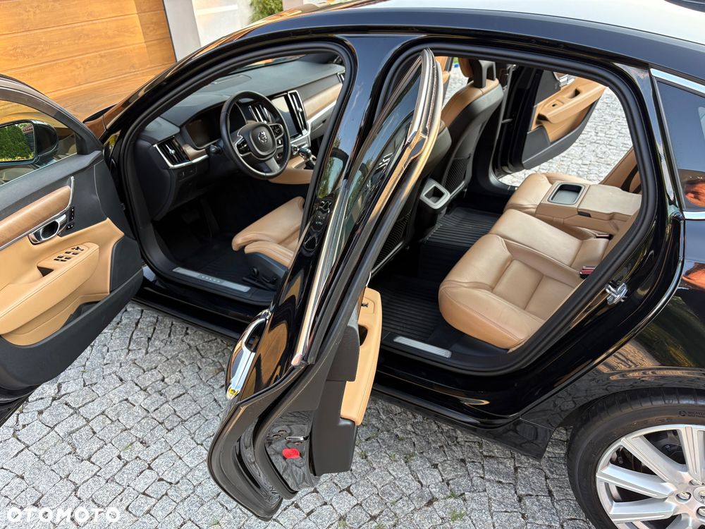 Volvo S90 D5 SCR AWD Inscription - 30