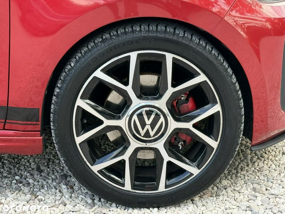 Volkswagen up! 1.0 TSI GTI - 9