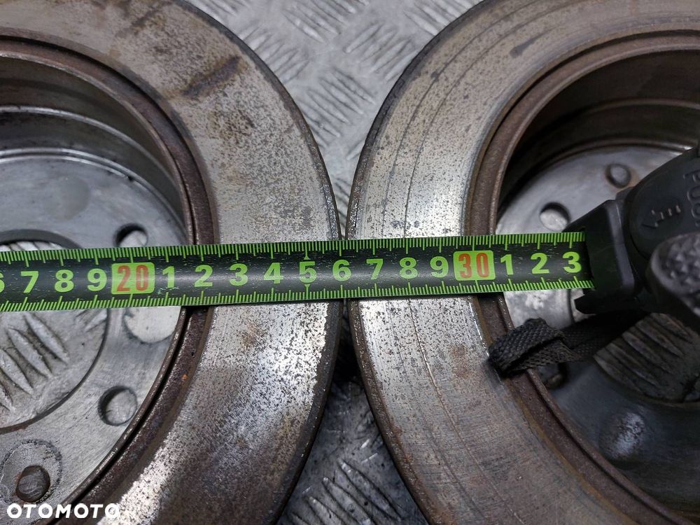 TARCZE HAMULCOWE TYŁ + ZACISKI HYUNDAI I30 I 1.6 CRDI - 4