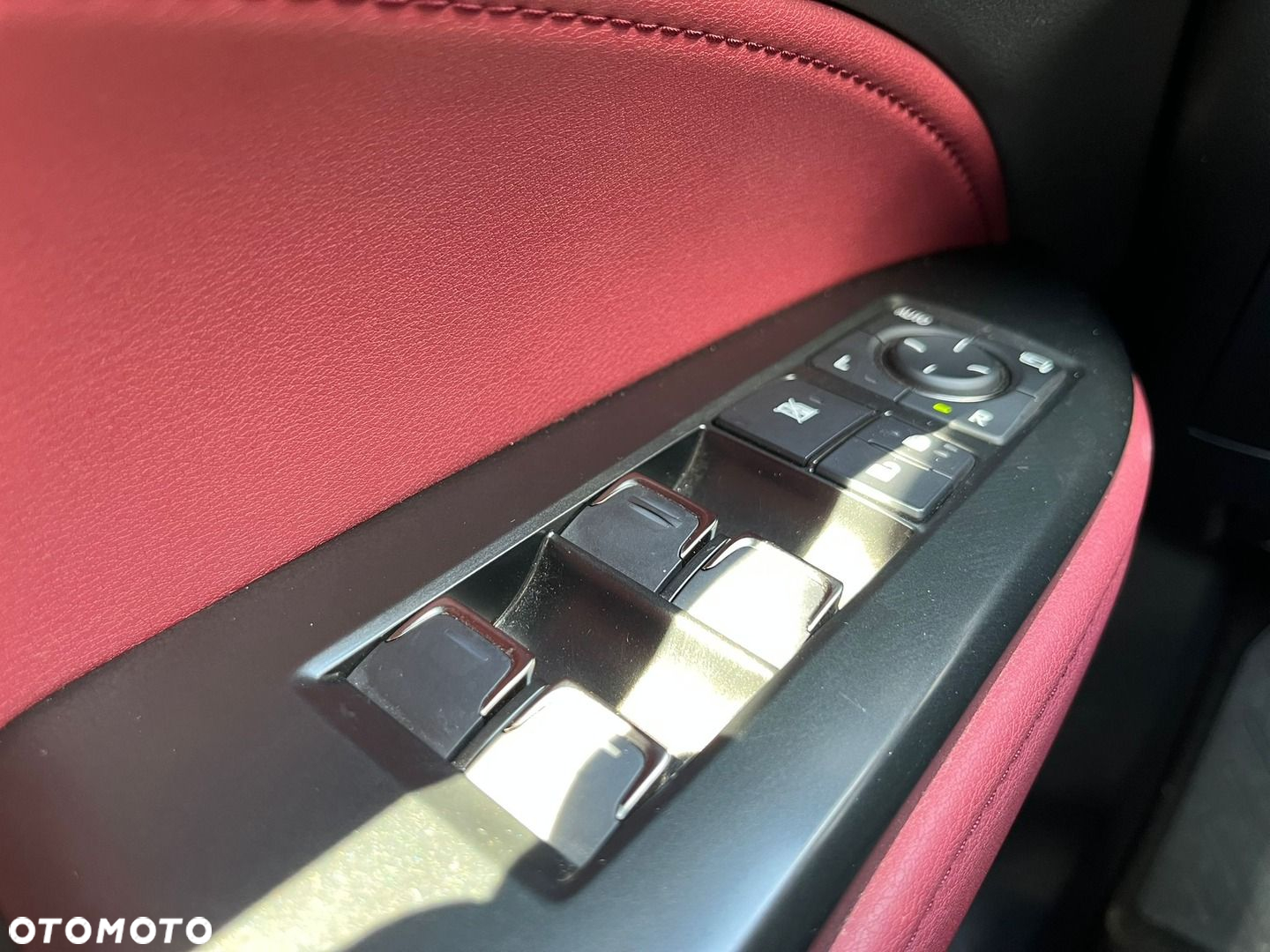 Lexus NX - 31