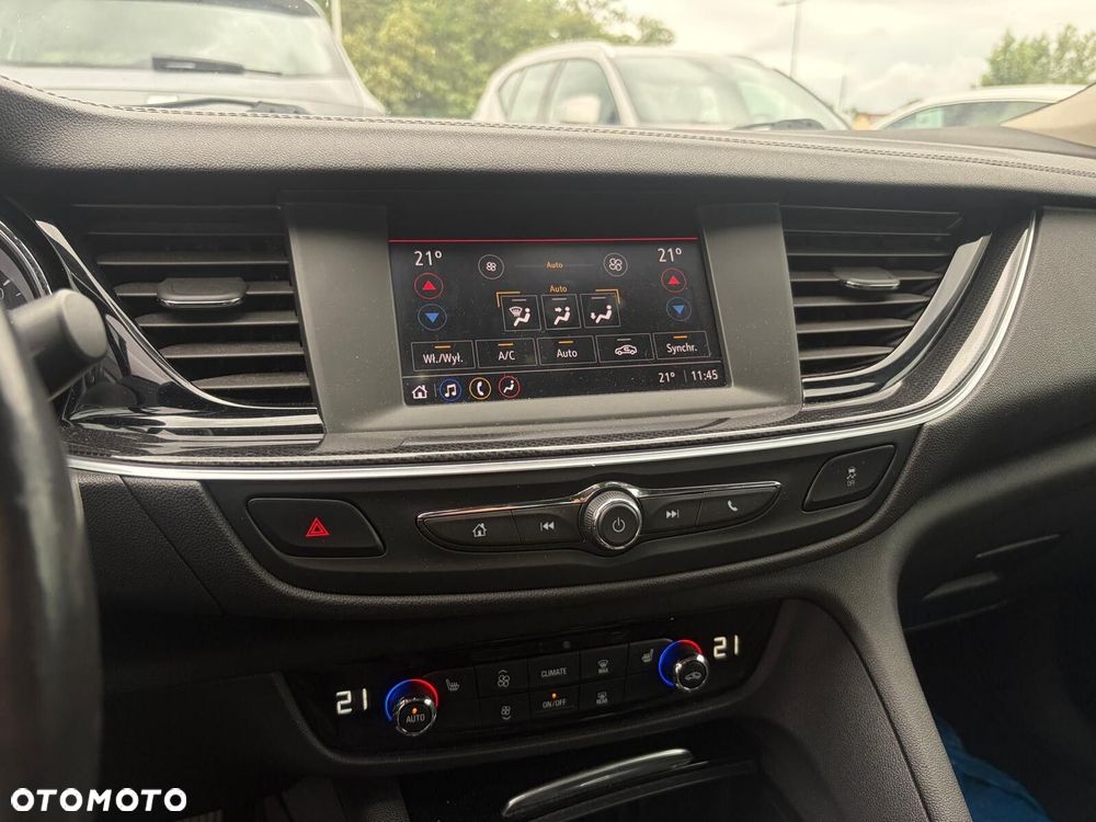 Opel Insignia - 19