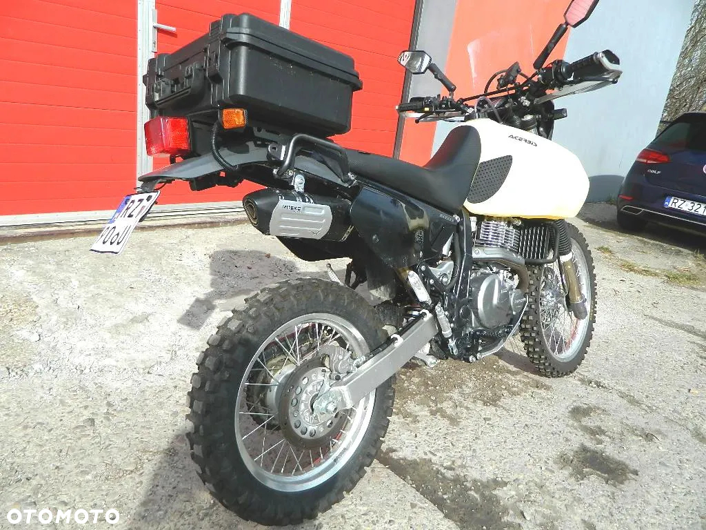 Suzuki DR - 4
