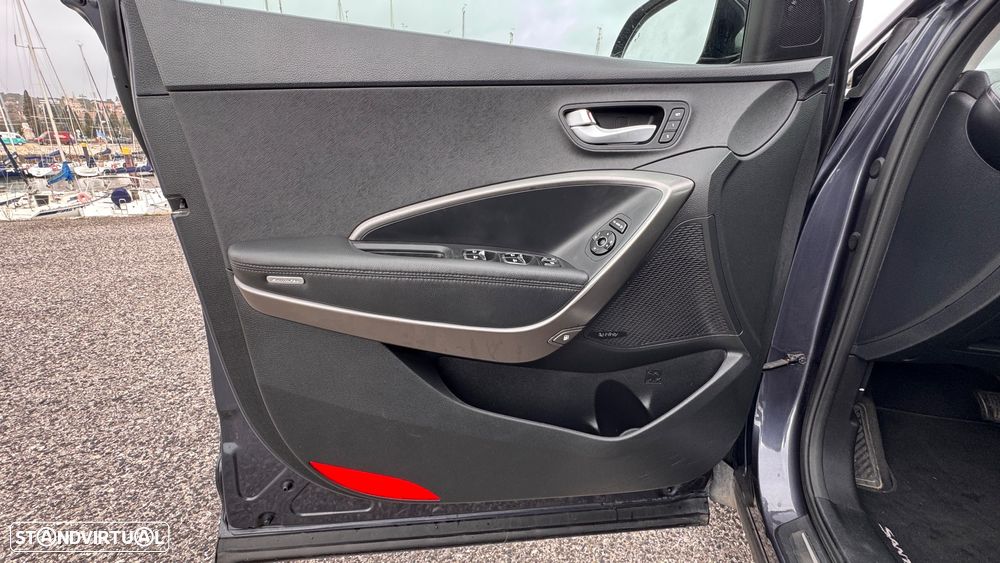 Hyundai Santa Fe 2.2 CRDi Premium Aut. - 25