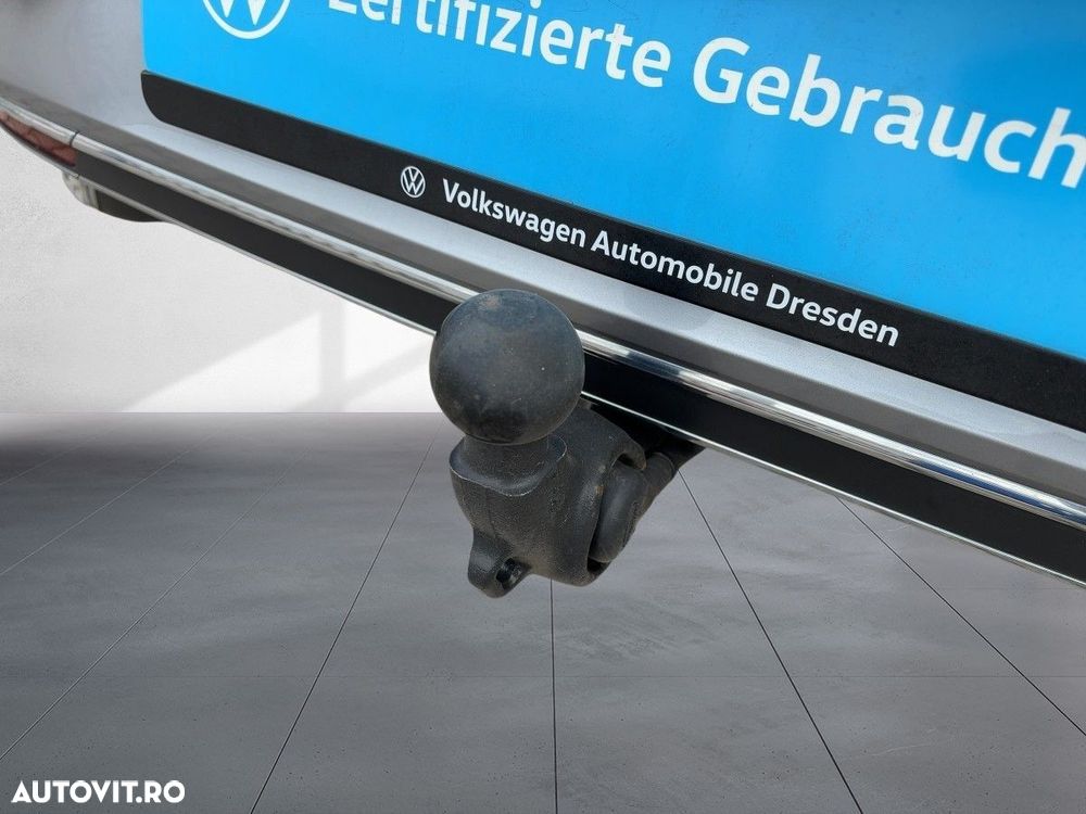 Volkswagen Passat - 2