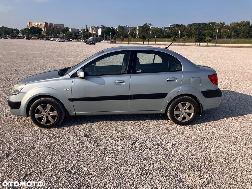 Kia Rio 1.5 CRDi Comfort - 5