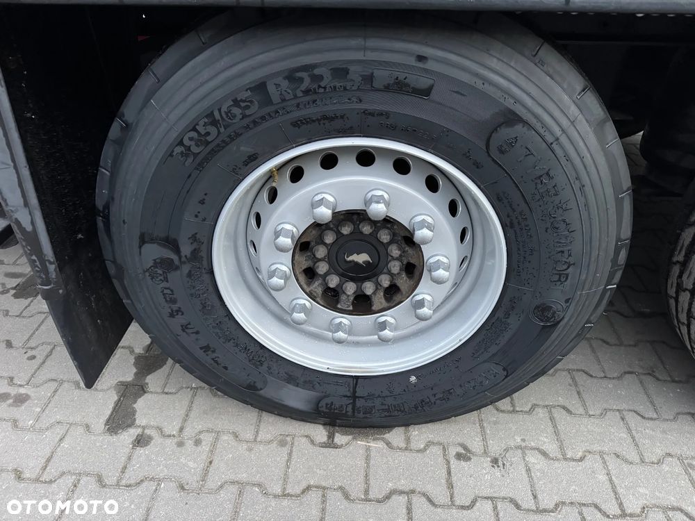 Schmitz Cargobull Izoterma , Doppelstock, oś podnoszona - 17