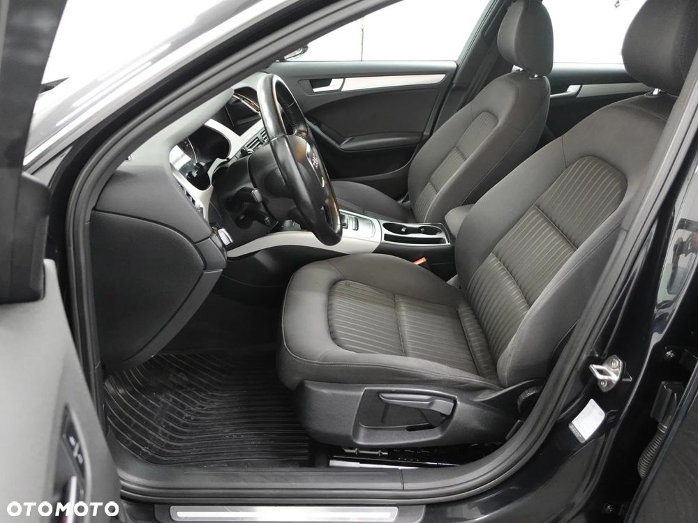 Audi A4 Avant 2.0 TDI DPF quattro Ambiente - 20