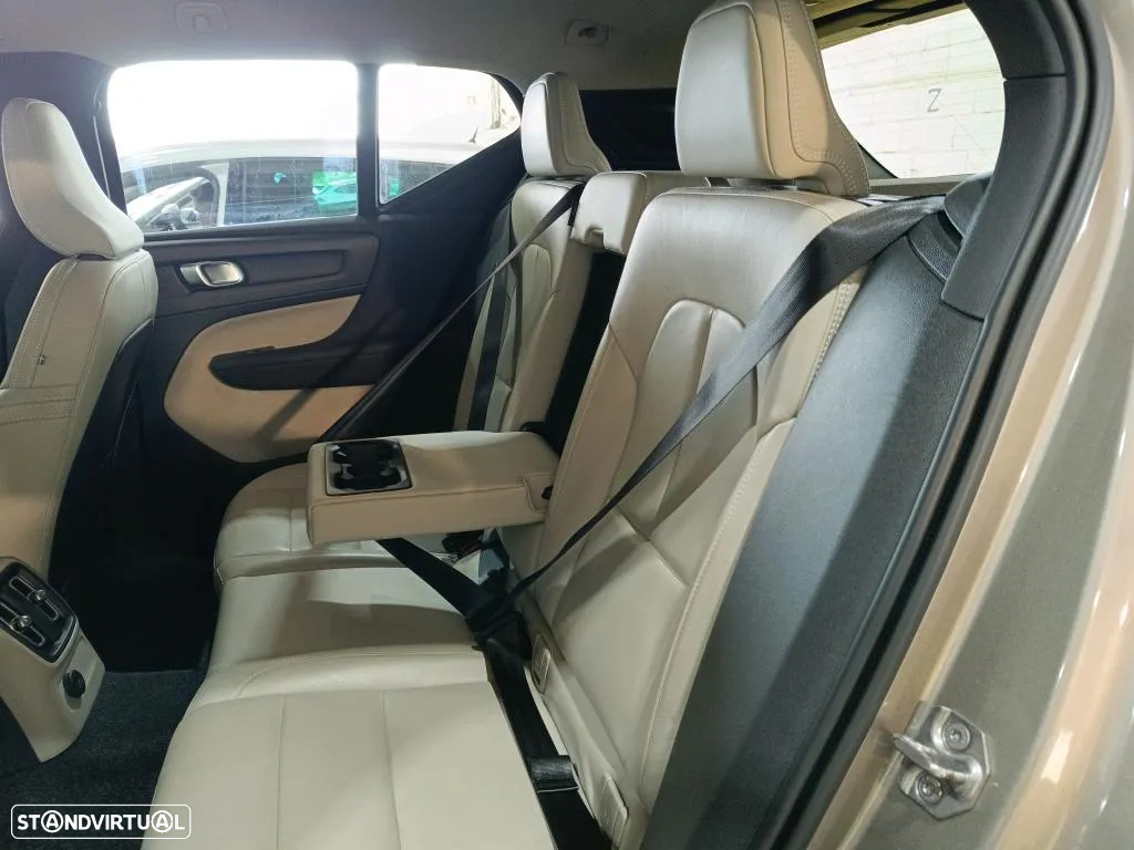 Volvo XC 40 1.5 T5 PHEV Inscription - 11