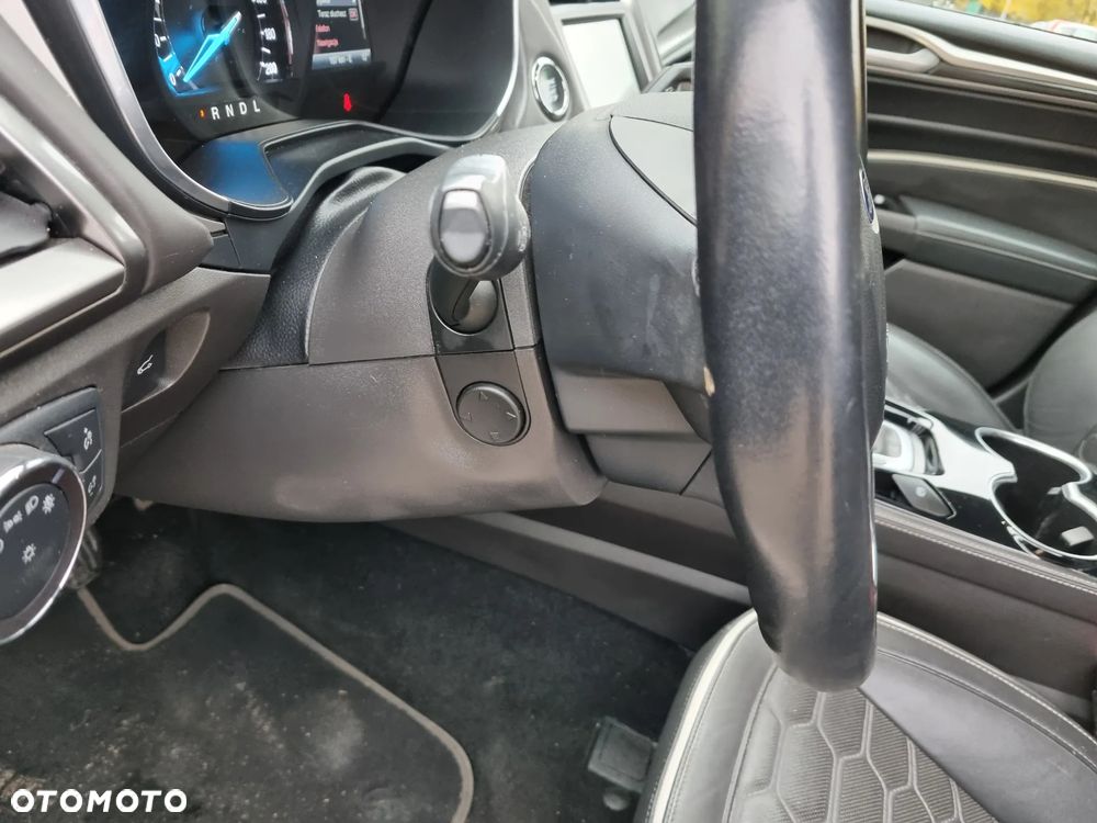 Ford Mondeo SW 2.0 Ti-VCT VIGNALE - 12