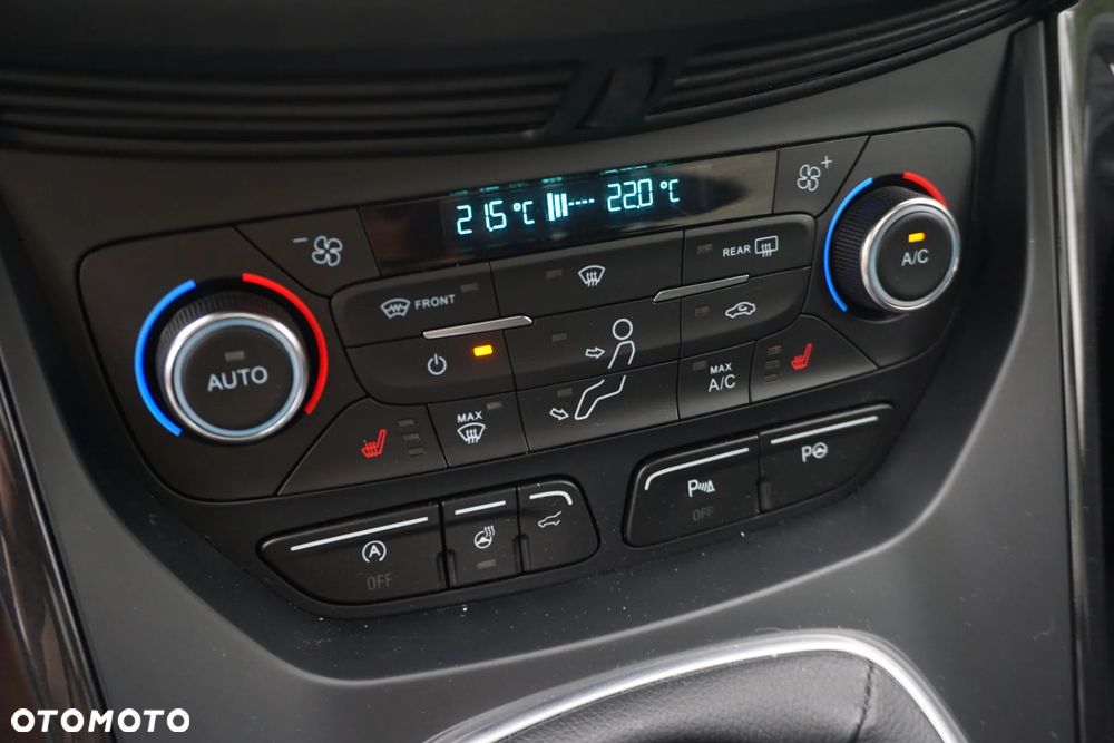 Ford Kuga 1.5 EcoBoost FWD ST-Line X - 19