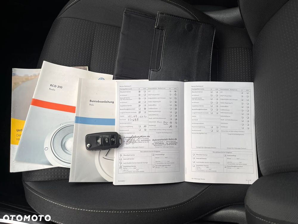 Volkswagen Polo 1.2 MATCH - 37