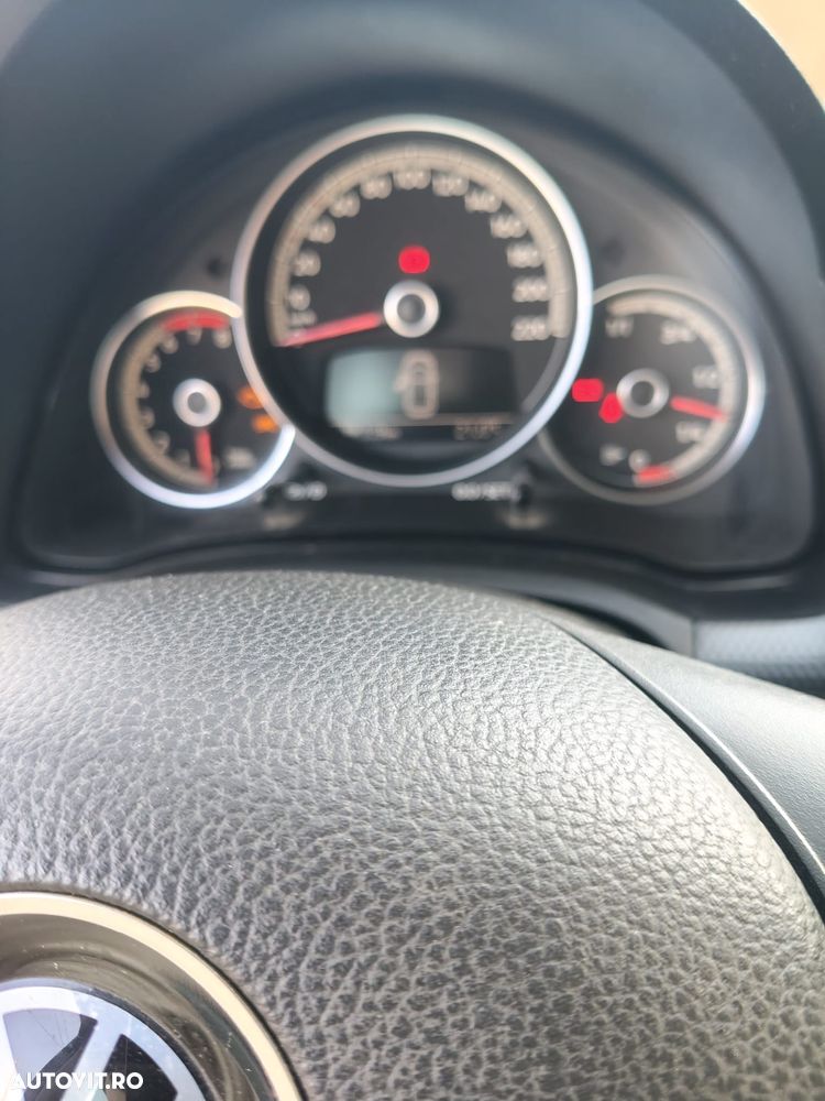 Volkswagen up! 1.0 BMT MPI High - 7