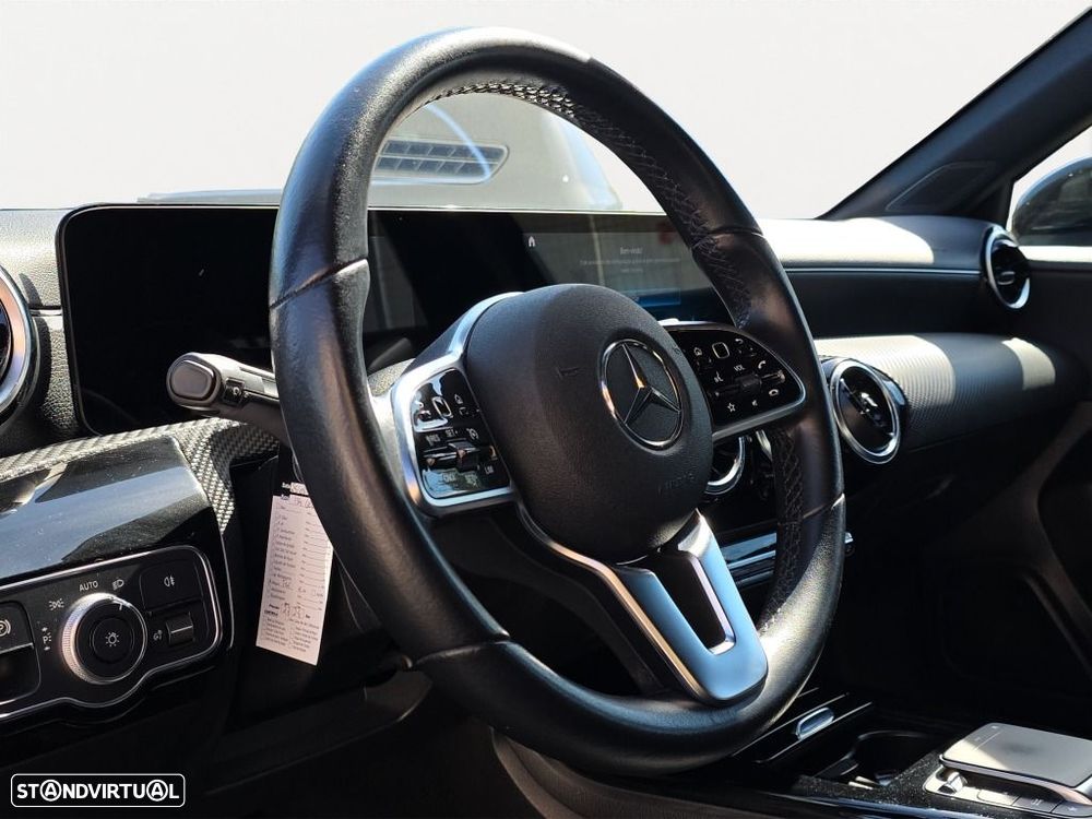 Mercedes-Benz A 180 Limousine d Style Plus Aut. - 11
