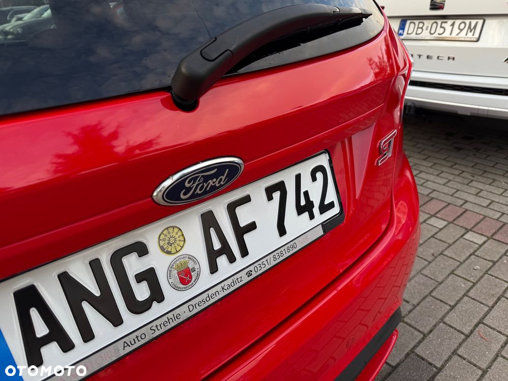 Ford Fiesta ST - 30