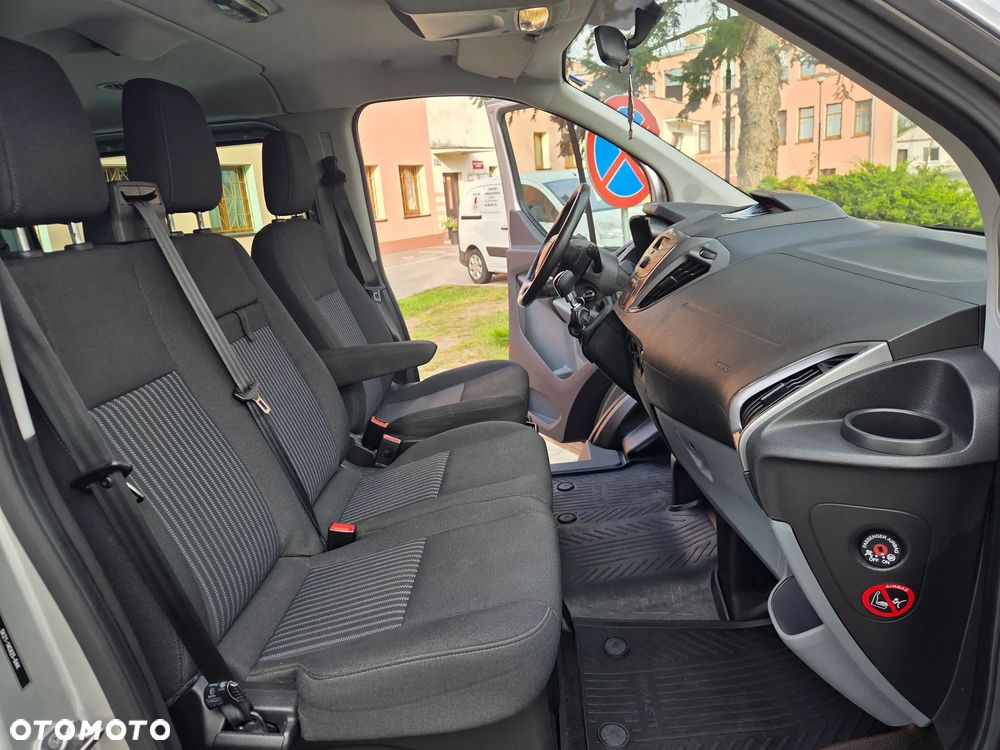 Ford Transit Custom - 22