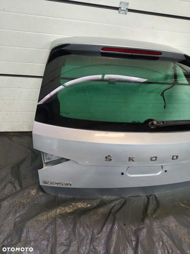 Skoda Superb III lift kombi  LA7W klapa bagażnika - 5