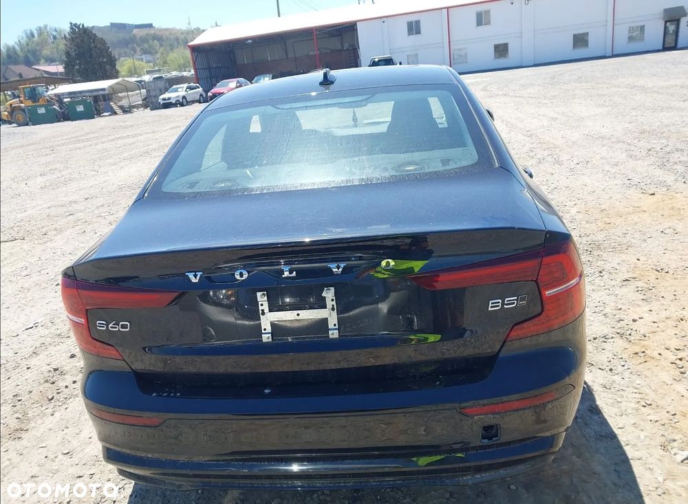 Volvo S60 - 4
