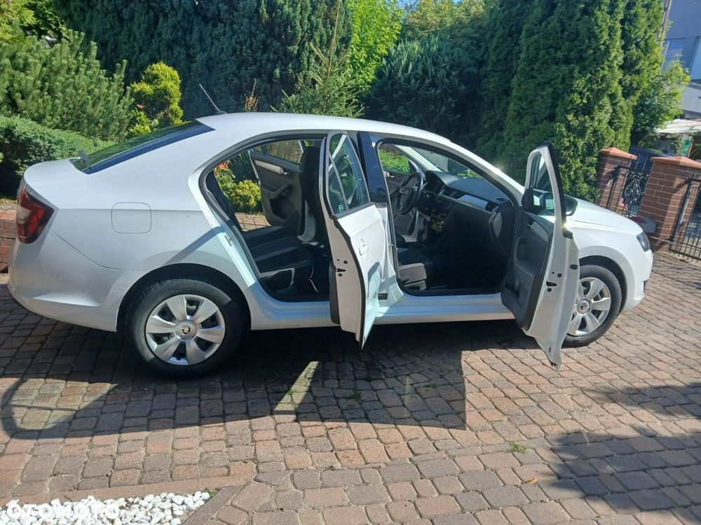 Skoda RAPID Spb 1.0 TSI Ambition - 16