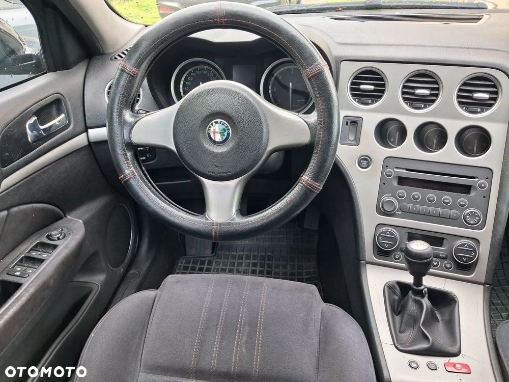 Alfa Romeo 159 1.9 JTDM 16V DPF - 11
