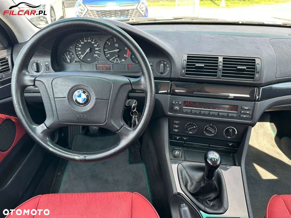 BMW Seria 5 - 13