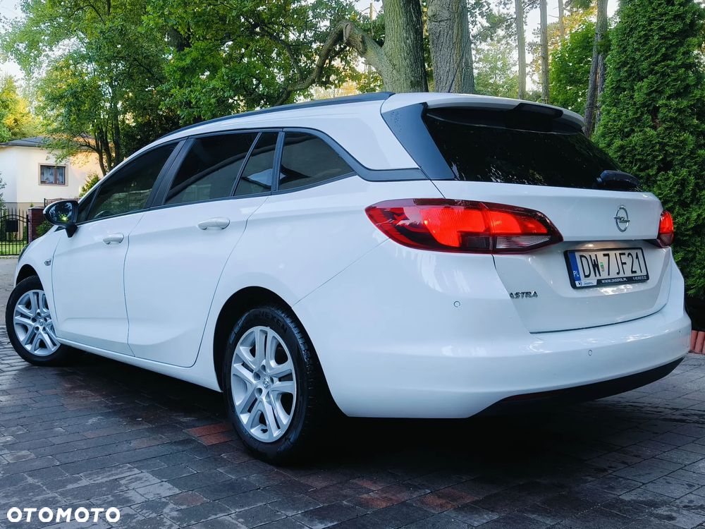 Opel Astra 1.2 T Edition S&S - 5