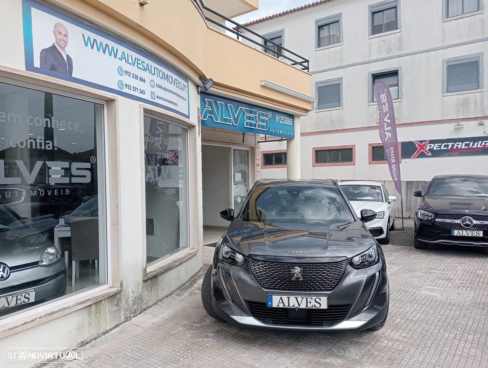 Peugeot 2008 1.2 PureTech Allure - 20