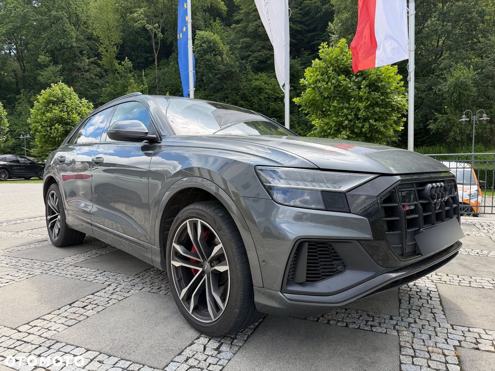 Audi SQ8 - 38