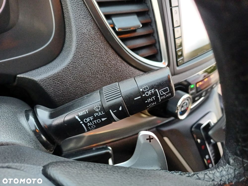 Honda CR-V 2.0i-VTEC 4WD Automatik Comfort - 35