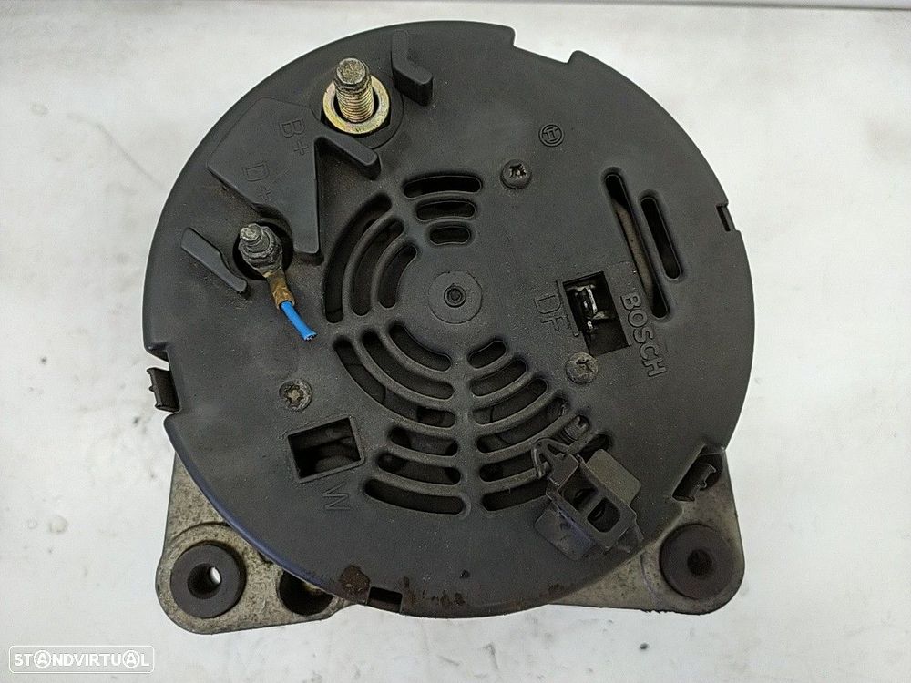 Alternador Volkswagen Passat (3B2) - 5