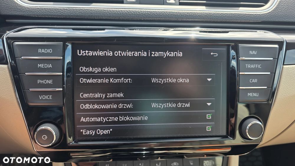 Skoda Superb 2.0 TSI 4x4 L&K DSG - 33