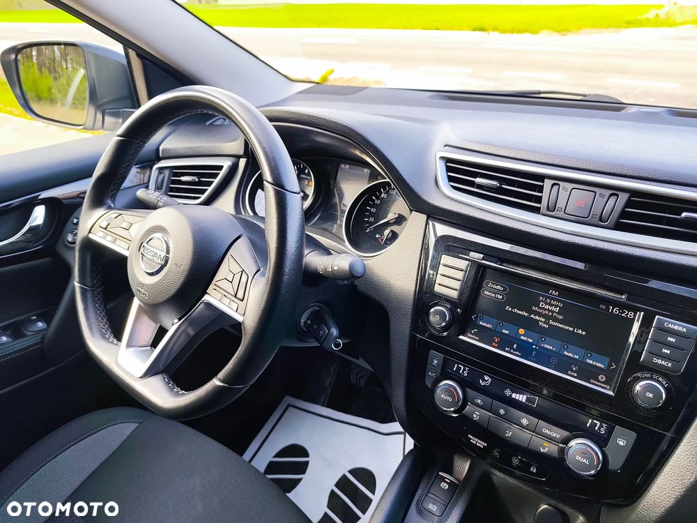 Nissan Qashqai 1.3 DIG-T Acenta EU6d - 27